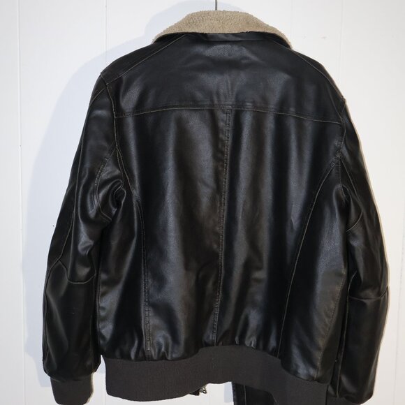 Denver Hayes Vintage Faux Leather Sherpa Jacket – Men’s Size L - Picture 2 of 8